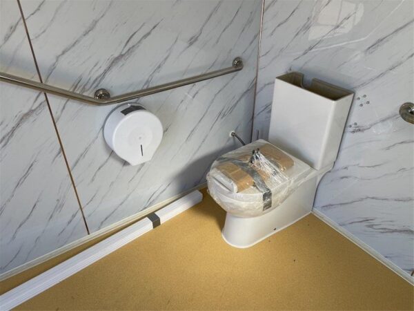 Sanitario portátil accesible para personas con discapacidad