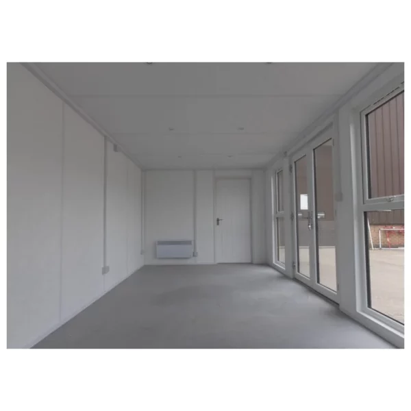 Contenedor de Oficina de 30 Pies con Baño