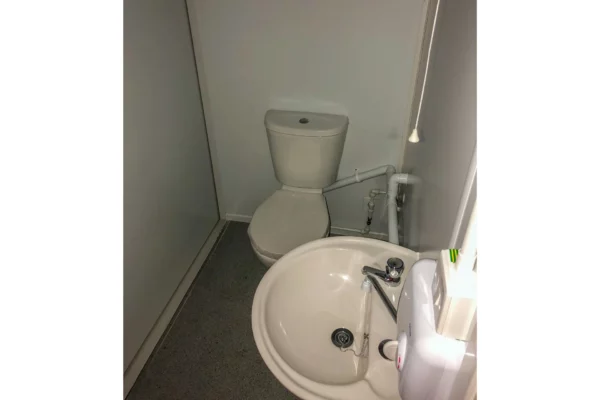 Contenedor Marítimo Oficina 6×3 m – 18 m²