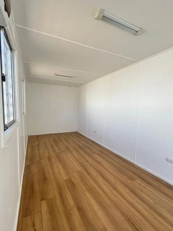 Contenedor de Oficina de 20 Pies Totalmente Equipado