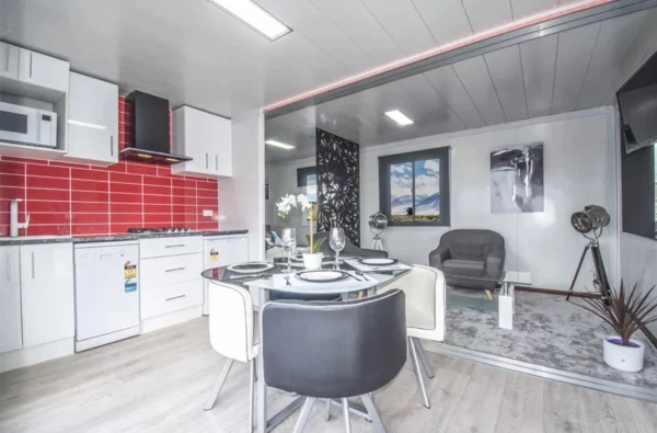 Casa Contenedor - Alta Resistencia y Aislamiento