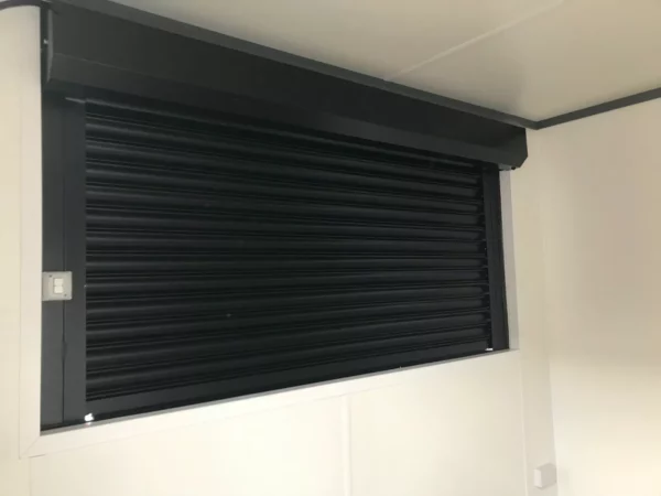 Contenedor de 10x8 Pies para Punto de Venta