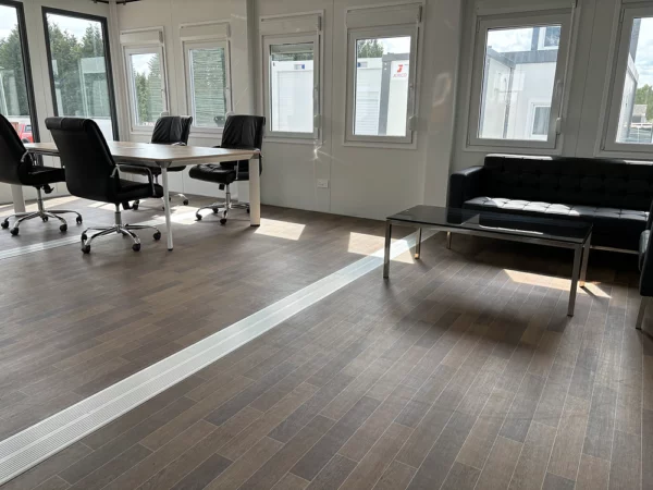 Oficina portátil de cuatro módulos